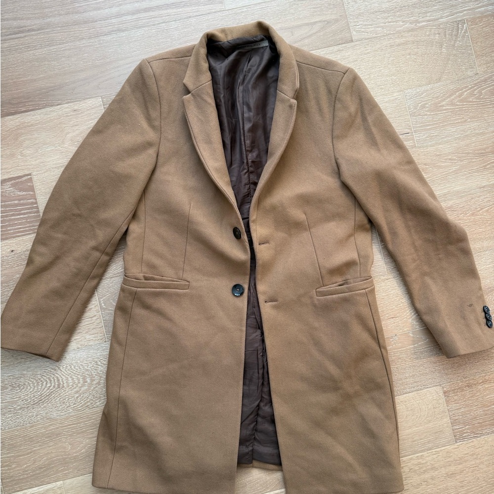Zara Men’s Classic Camel Top Coat | Size Medium